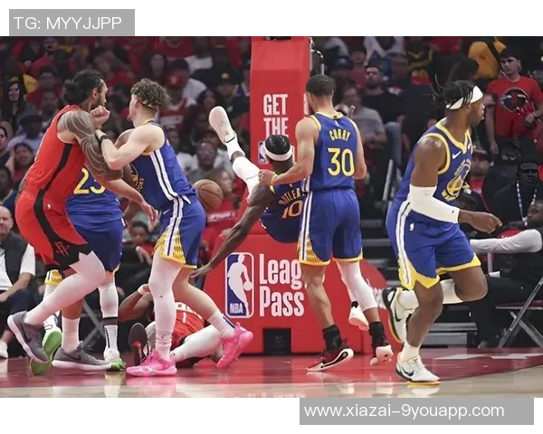 巴特勒首节表现抢眼三投全中贡献八分四助攻正负值高达十七